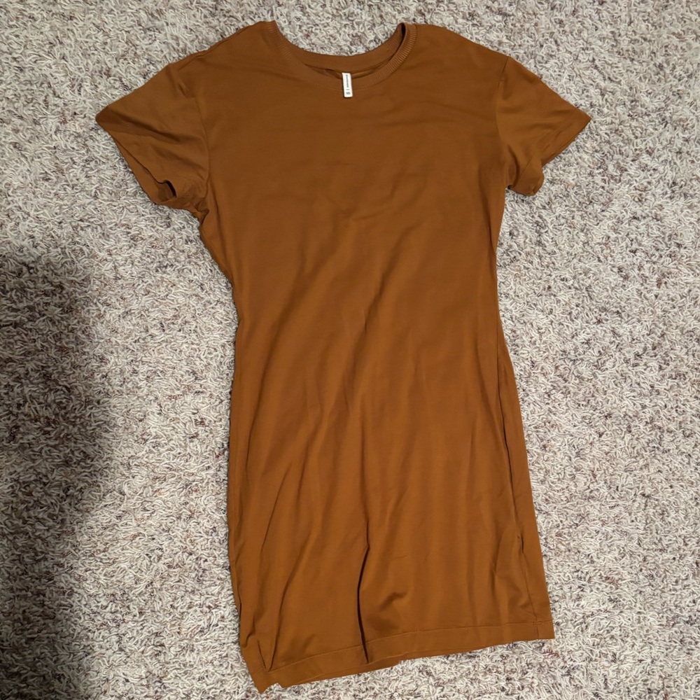 7 Diamonds Tan T-Shirt dress